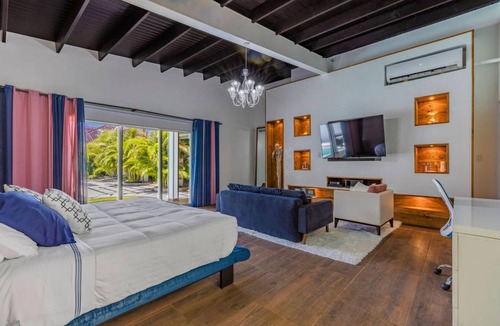 Moko Villa | 400 m² Villa ∙ 5 bedrooms ∙ 14 guests