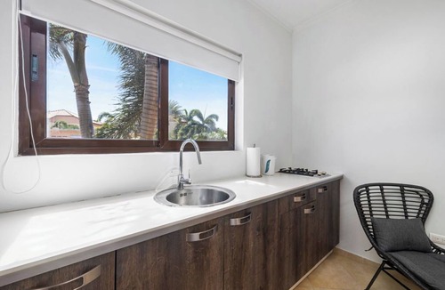 Gold Coast Villa | 4BR Villa @ Gold Coast w/Pool + Gym & TennisCourt