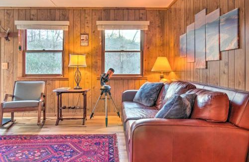 Spruce Pine House | 8 Acres + Hiking Trails: Little Switzerland Escape