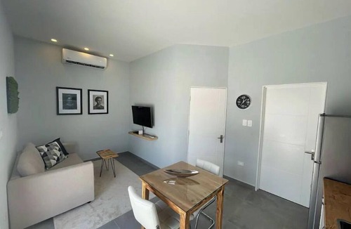 Washington House | A&B Apartment Aruba