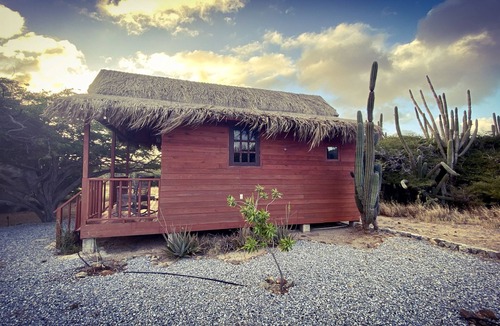 Santa Cruz House | A peaceful country retreat surrounded by nature.
