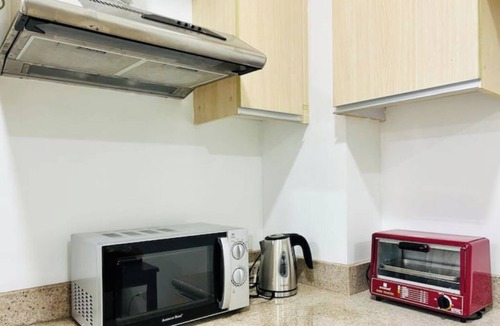 Kapitolyo Apartment | Ace Suites by the WaterSpa - Twin 1BR Family Room