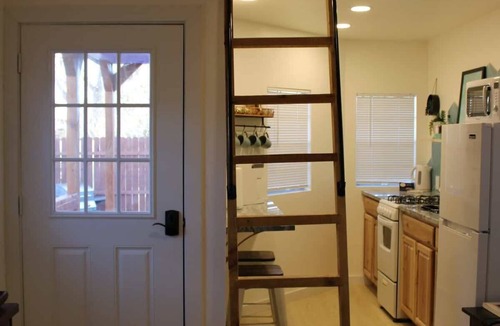 Barelas House | Agave Tiny House@Cactus Flower+HOT TUB+No Pet Fee!