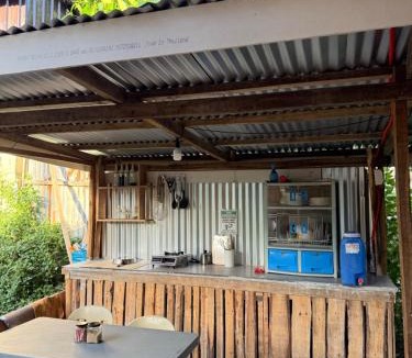 El Nido House | Ah Basta Cozy Cabins
