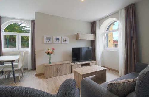 Comillas City Center Apartment | Apartamentos Turísticos La Pontificia