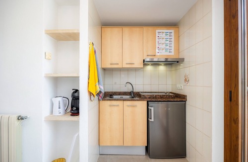 Cala Figuera Apartment | Apartment 'Cala Figuera Studio 5b' with Sea View, Wi-Fi and Air Conditioning