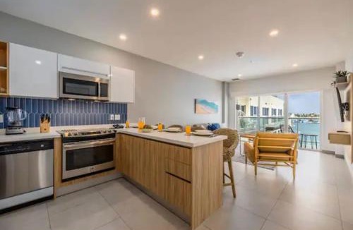Oranjestad Cabin | Apartment condo with ocean and harbor views Oranjestad, Aruba