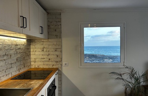 El Cotillo Apartment | Apartment 'El Cotillo Mar Beach' with Sea View, Terrace & Wi-Fi