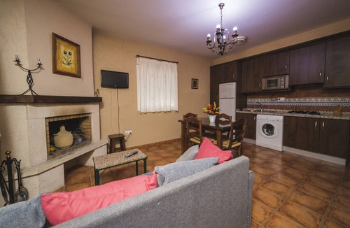Luque Cottage | APARTMENT IN ECOLOGICAL AGROTURISMO PLACED IN THE GEOGRAPHICAL CENTER OF IDEAL ANDALUSIA FOR EXCURSIONS FOR ANDALUSIA