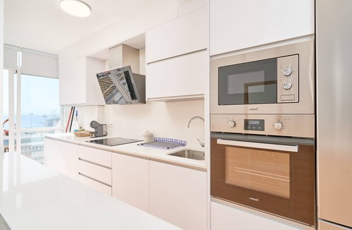 El Morche Apartment | Apartment 'Marina De El Morche' with Sea View, Wi-Fi and Air Conditioning