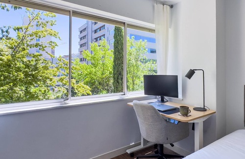 El Viso Apartment | Apartment + Office area in Salamanca, Madrid