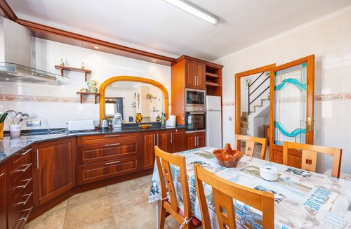 Sa Rapita Apartment | Apartment 'Vistamar Sa Rapita' with Sea View, Wi-Fi and Air Conditioning