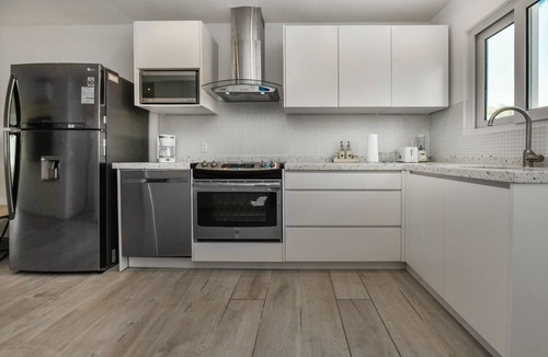 Ponton Apartment | Aruba Beach: 5 Min Away