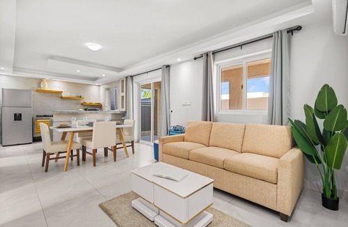 Ponton Apartment | Aruba Comfort Retreat, 2BR w/Pool, BBQ, Gated Property on a Prime Location!