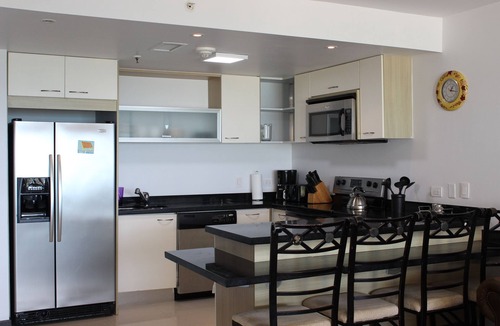 Eagle Beach Condo | Aruba Eagle Beachfront Oceania Resort 3bd3ba Penthouse w/private rooftop terrace