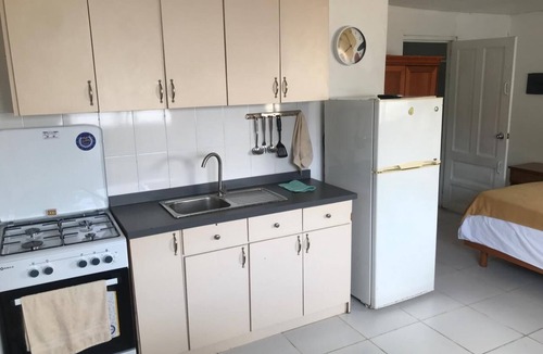 Lago Heights Apartment | Aruba Sunrise Apartment & Home Rental Studio