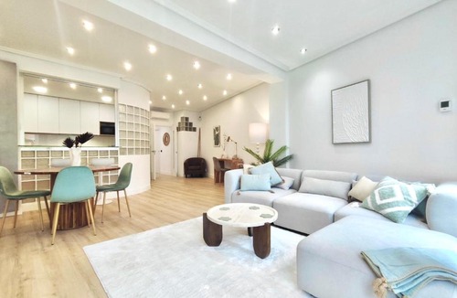 Pacifico Apartment | Aura Design Suite