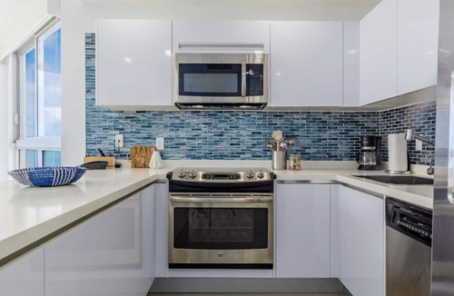 Aruba Condo | Azure Eyes on the Ocean - Modern Oceanfront