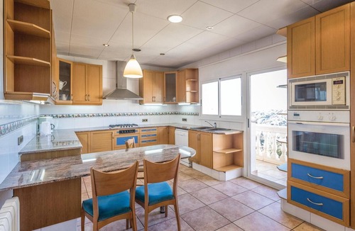Canyelles House | Beach front home in Lloret de Mar