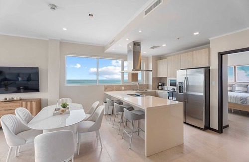 Eagle Beach Condo | Beach View - Vista Paradiso 2BR condo - LV410
