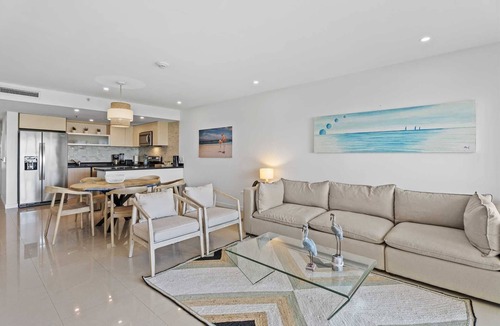 Oranjestad-West Condo | Beachfront - Flamingo Luxury 2BR condo - E423