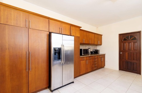 Sero Colorado House | Beautiful 3BR2.5BA Home w/Pool Close 2 Baby Beach