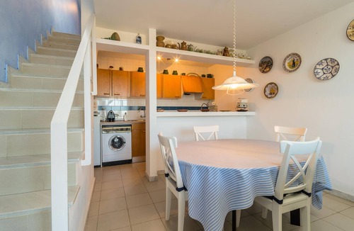 Begur Apartment | Beautiful apartment with views to the Castle of Begur.