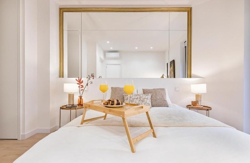 Moncloa - Arguelles Apartment | BHost - Debod