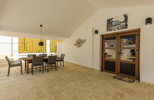 Alto Vista House | Breathtaking Views 2BR3BA Private Pool Large Space
