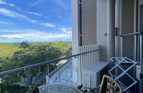 Maribago Condo | Bright condo in charming Lapu-Lapu perfect for your getaway