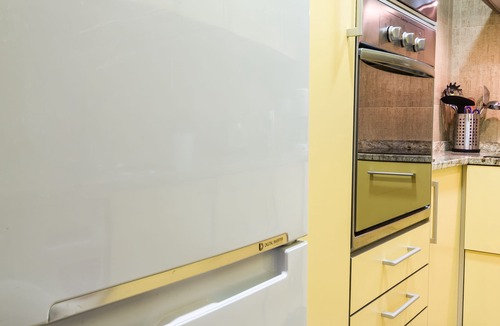 Milla de Oro Condo | Bright & Modern 2BR Apartment in Heart of Upscale Barrio Salamanca. Great Views