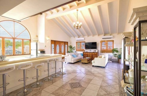 Cunucu Abao Villa | Bubali Villa - Just a 2-minute drive to Eagle Beach