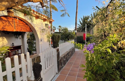 Maspalomas House | Bungalow con Césped Privado y Piscina de Agua Salada. En Maspalomas, GC!