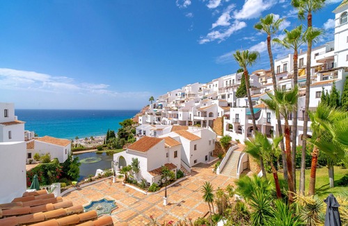 Chimenea Apartment | Capistrano Playa 715 by Casasol