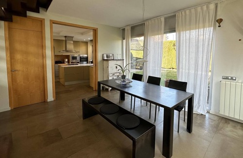Valldoreix Villa | Casa con hermoso despertar en Valldoreix