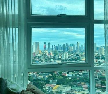 South Triangle Apartment | Casa De Timog