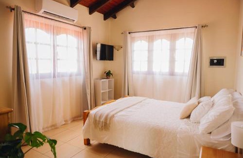 Noord Apartment | Casita Catiri - Cozy Guesthouse with a Pool