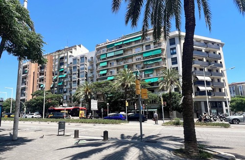 Sant Marti Apartment | Centrally located apartment 15 min from beach and Sagrada Familia