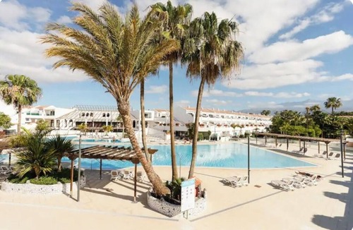 Arona Apartment | Charming apartment with pools, terrace and beatiful garden in Costa del Silencio