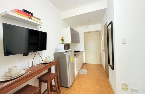 Ususan Apartment | Charming apartment with AC in vibrant Taguig