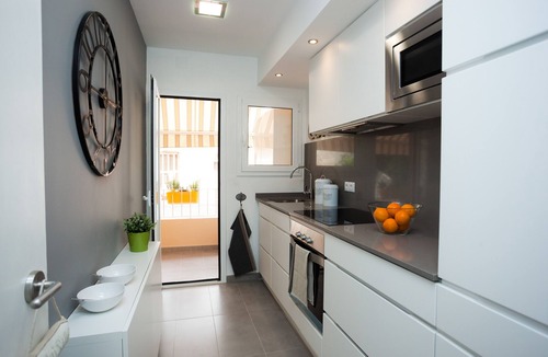Vallcarca i els Penitents Apartment | CHARMING & QUIET APARTMENT WITH BALCONY AND PARKING NEAR PARK GÜELL