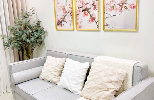 Baclaran Condo | Close to NAIA Manila Airport & MOA Mall of Asia! Comfy 1BR condo, maximum 4 pax!