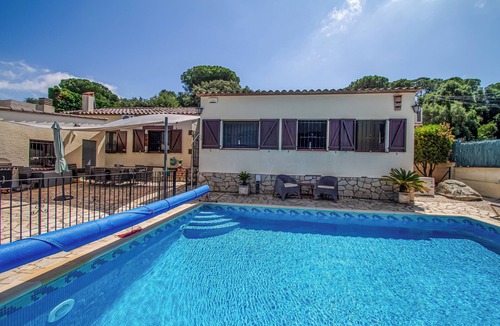 Calonge Villa | Club Villamar - Nice villa with airco, wifi, fenced private swimming pool nearby Calonge