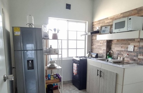 Tanki Leendert Apartment | Comfortable apt. ideal for short/long stays