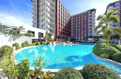 Basak Apartment | Comfortable, Cozy Studio Unit with pool and garden view and 15 mins to airport
