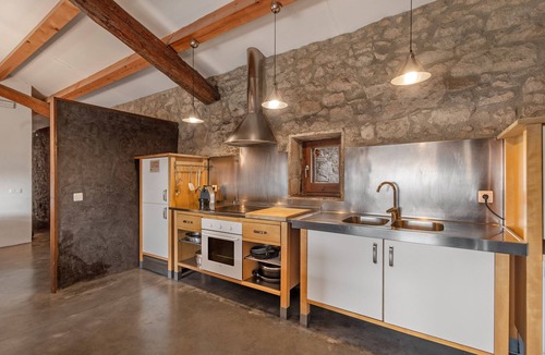 Olvan House | Country House 'El Baluard De Ferreres' with Mountain View, Shared Pool and Wi-Fi