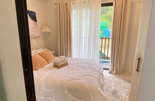 Canlubang Condo | Cozy 1-bedroom condo in Alpine Villas Crosswinds Tagaytay