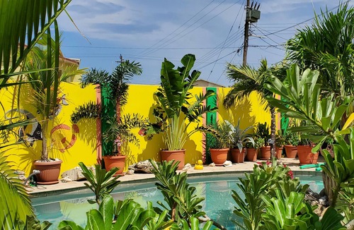 Punto de Oro Condo | Cozy Apartment 2 Romantic Pool in Tropical Oasis Resort HappyDays Aruba