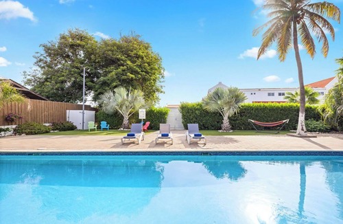 Kamay Apartment | Deluxe Studio w/King Size Bed & Sofa - Large Pool