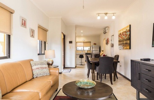Gold Coast Condo | Diamante 138c · CASA Jewel